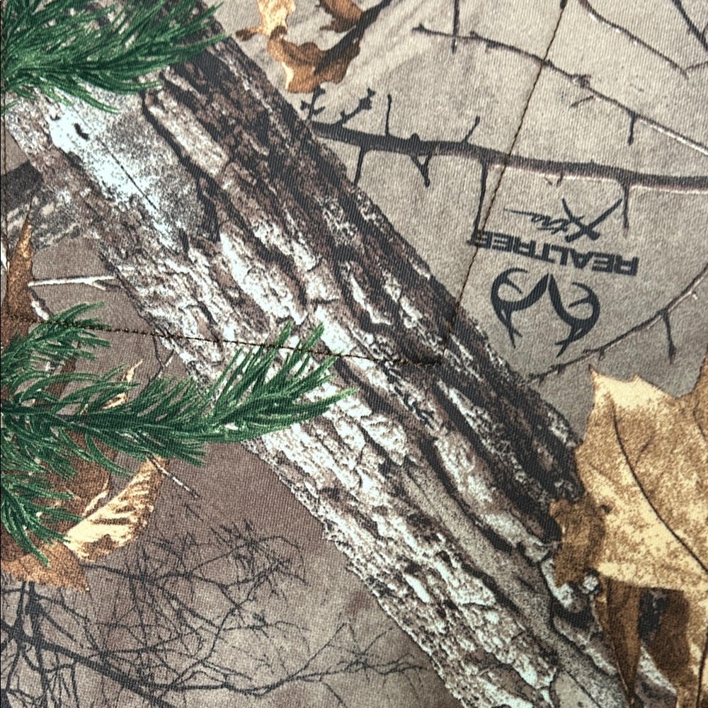 Cabela's Kids Woodland Camo Jacket with Orange Highlights - Picture 7 of 11